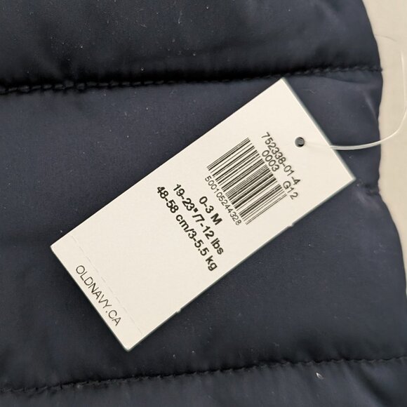 (4/$20) NWT Old Navy - Unisex Water-Resistant Quilted Puffer Vest for Baby - Picture 3 of 5